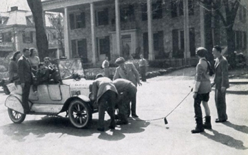 A car featured in a Red Cross Pow Wow Parade shortly after World War II. (Copyright Illini Media / 1947 Illio) 1947 car